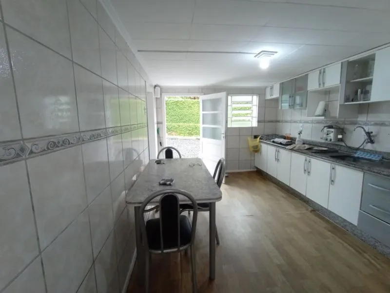 Residencia em corredor de serviço com sala comercial + casa com 2 dormitórios a minutos do centro — foto 7