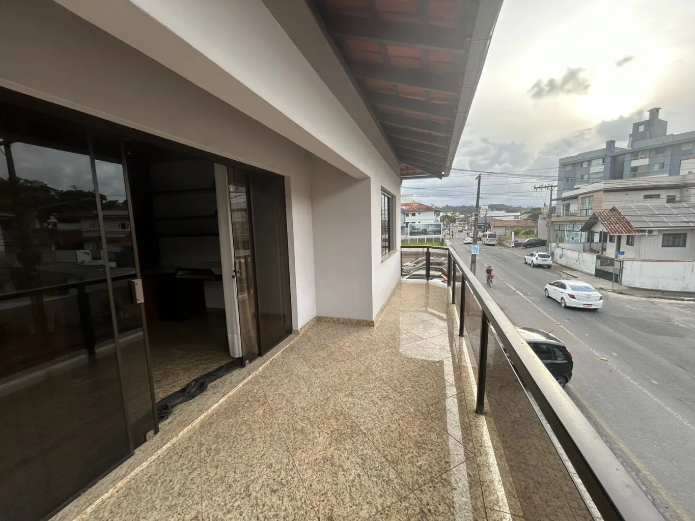 Casa - 1 suíte - 3 quartos — foto 2