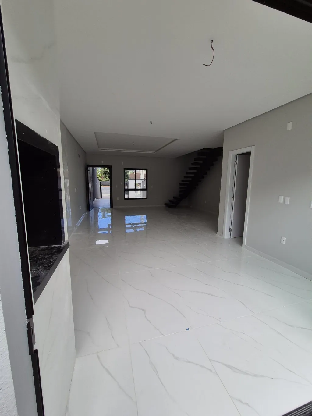 Sobrado de Alto Padrão no Costa e Silva — foto 3