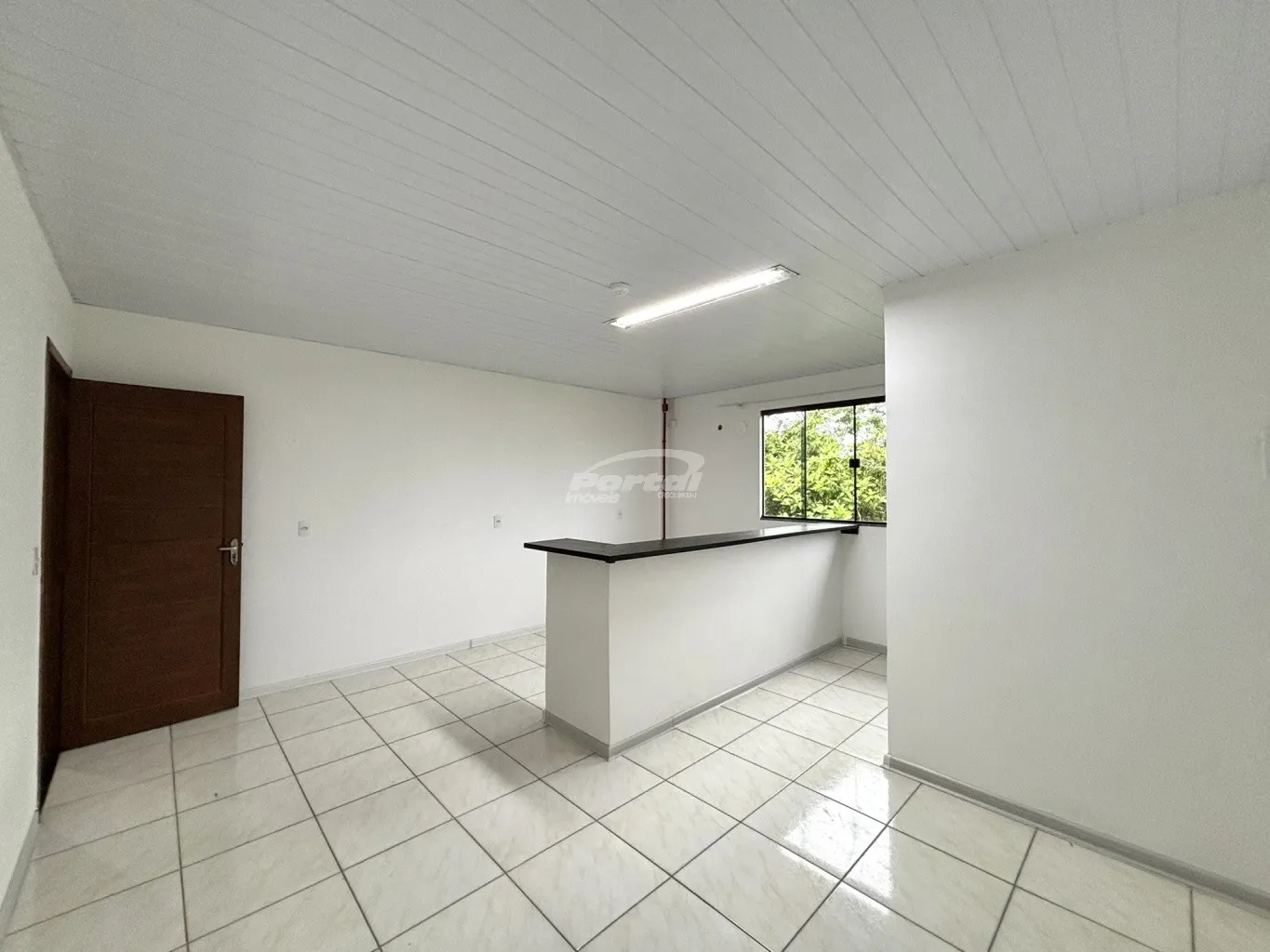 Imovel com 28m, com dormitório e cozinha conjugados, banheiro social, area de serviço e 01 vaga de garagem descoberta. Ideal para 01 pessoa ou casal. — foto 7