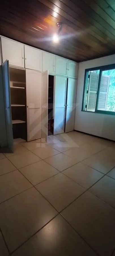 Casa para Venda em Blumenau / SC no bairro Garcia - foto 1