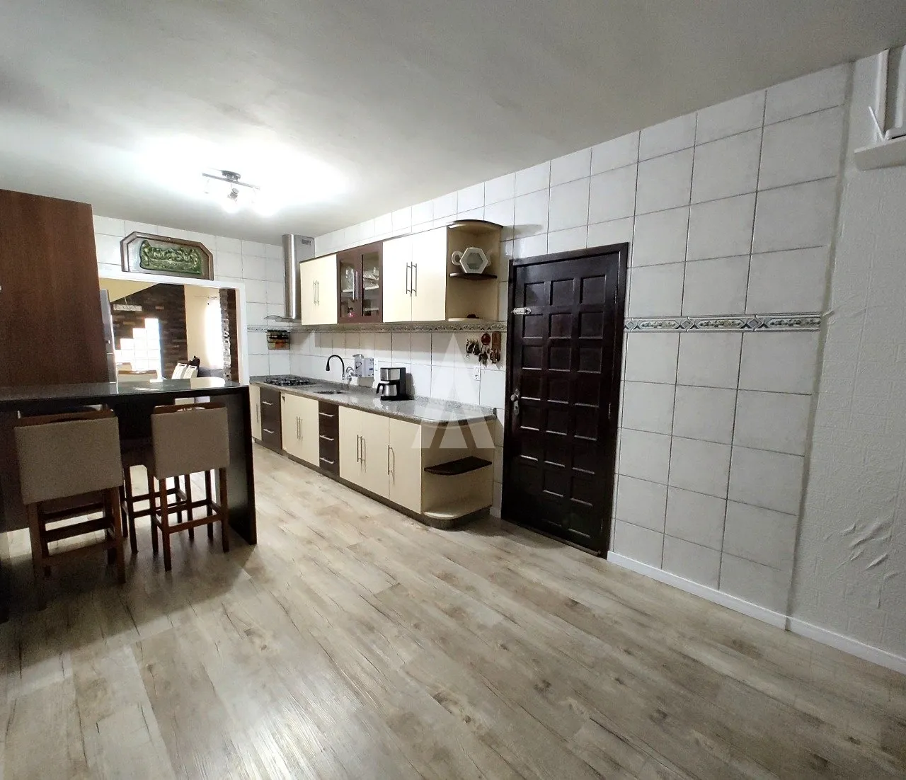 Casa com 3 quartos à venda no bairro Jardim Iririú em Joinville-SC por R$795.000,00. — foto 6