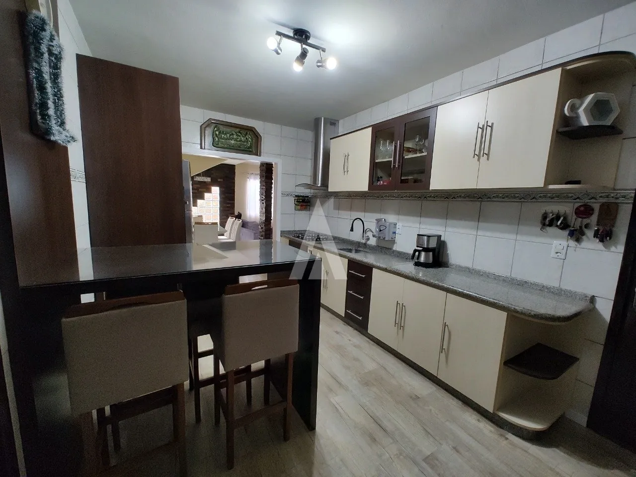 Casa com 3 quartos à venda no bairro Jardim Iririú em Joinville-SC por R$795.000,00. — foto 7