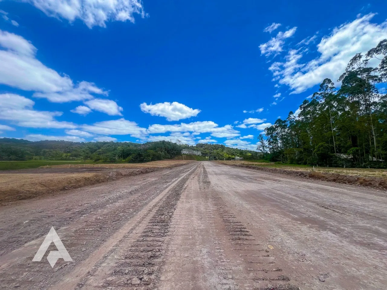 Terreno de 360 m à venda por R$ 186.300,00- Bairro Figueira - Gaspar/SC - foto 1