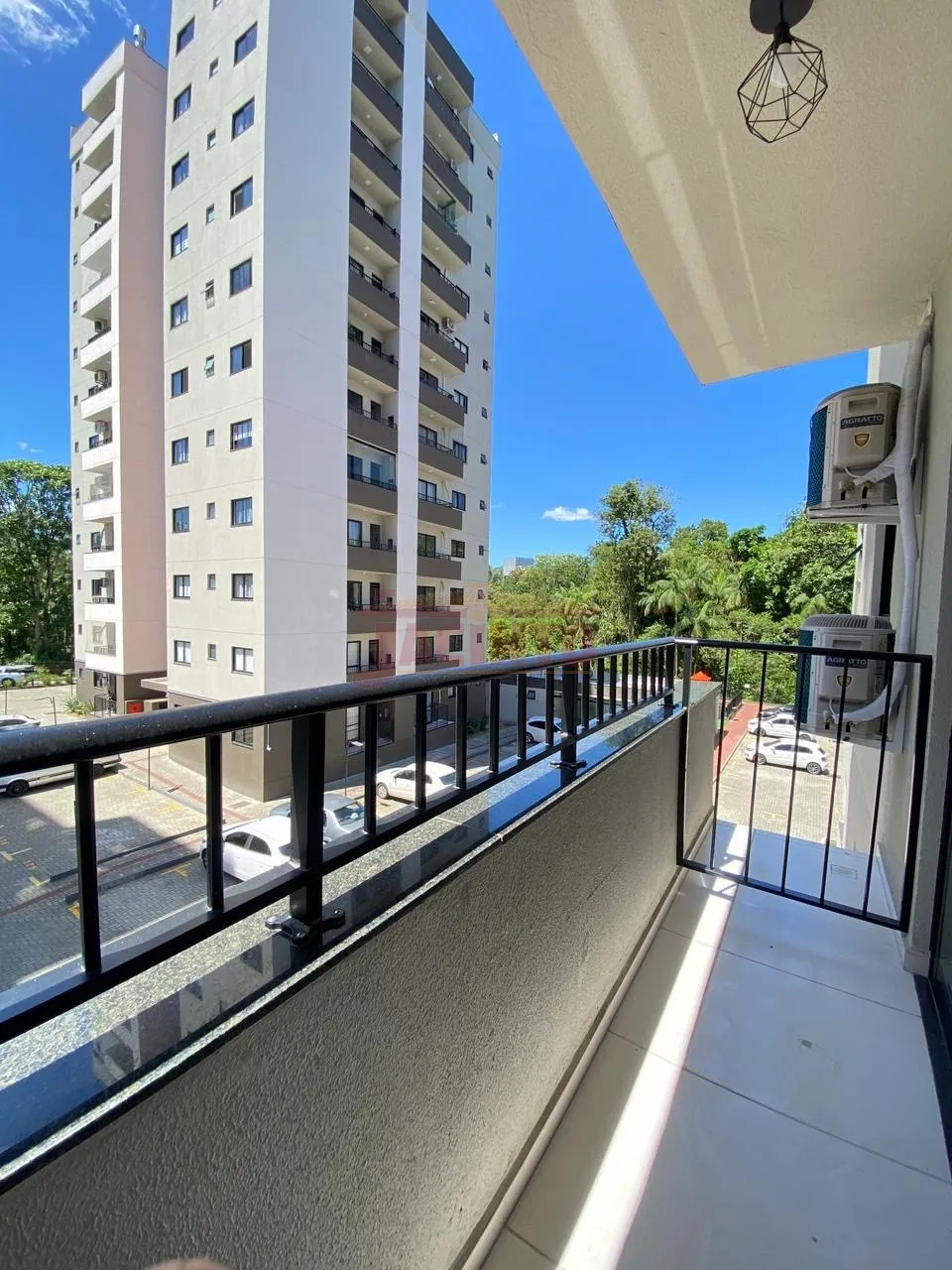 Apartamento com 2 dormitórios sendo demi suíte no Bairro Salto do Norte. — foto 6