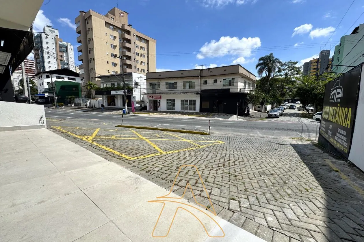 Sala Comercial Térrea na Rua Theodoro Holtrup — foto 2