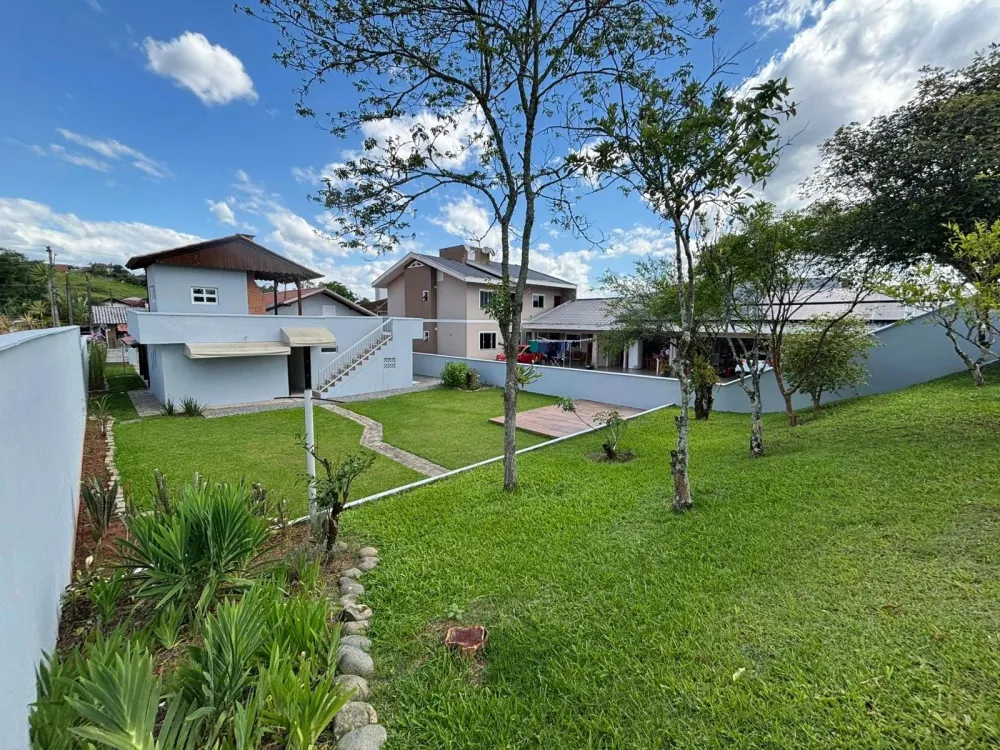 Bela Casa - 4 Dormitórios - Timbó — foto 6