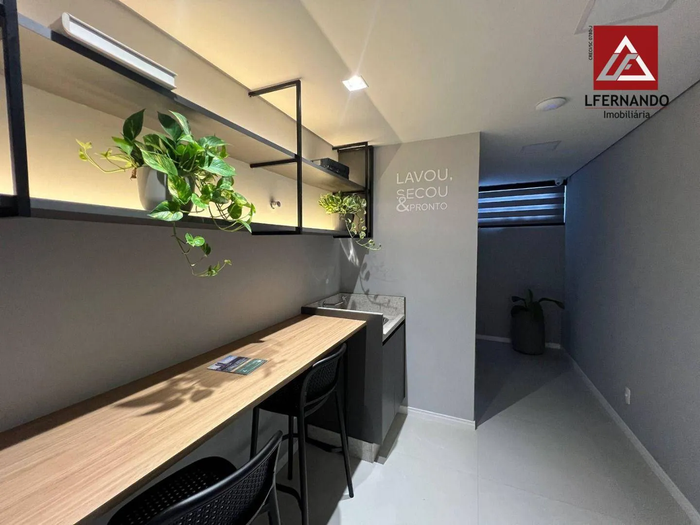 Apartamento com 3 dormitórios, sendo 1 suíte à venda, 75 m por R$ 1.150.000 - Praia de Armação - Penha/SC — foto 6