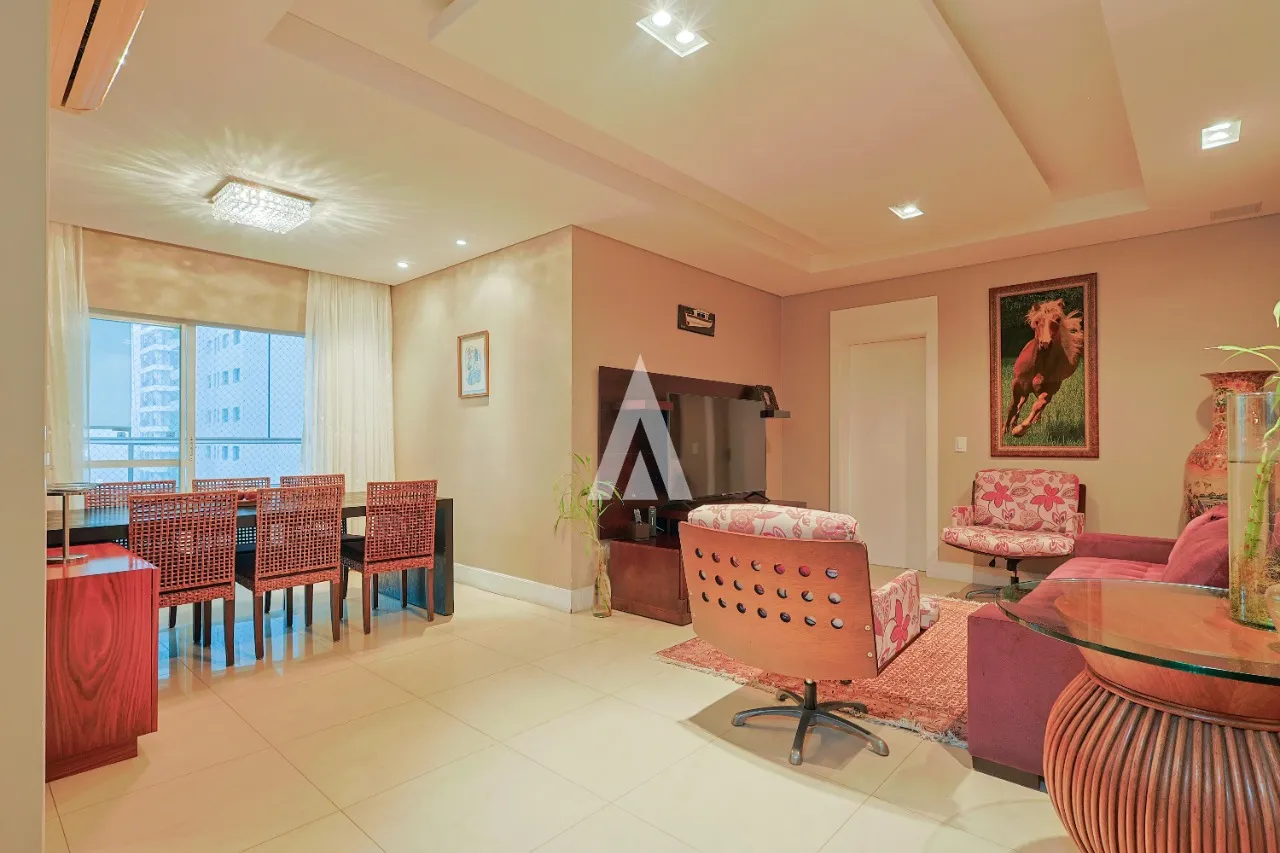 Apartamento com 2 suítes e 1 quarto à venda no bairro Centro em Joinville-SC por R$1.080.000,00. — foto 2