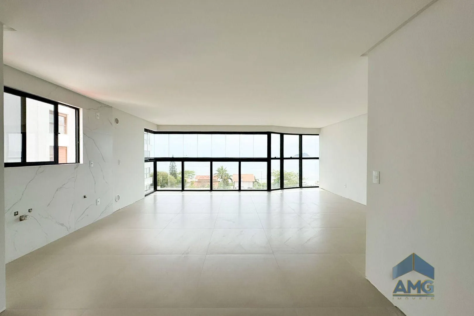 Apartamento com 3 dormitórios à venda, 134 m por R$ 2.017.429,00 - Centro - Balneário Piçarras/SC - foto 1