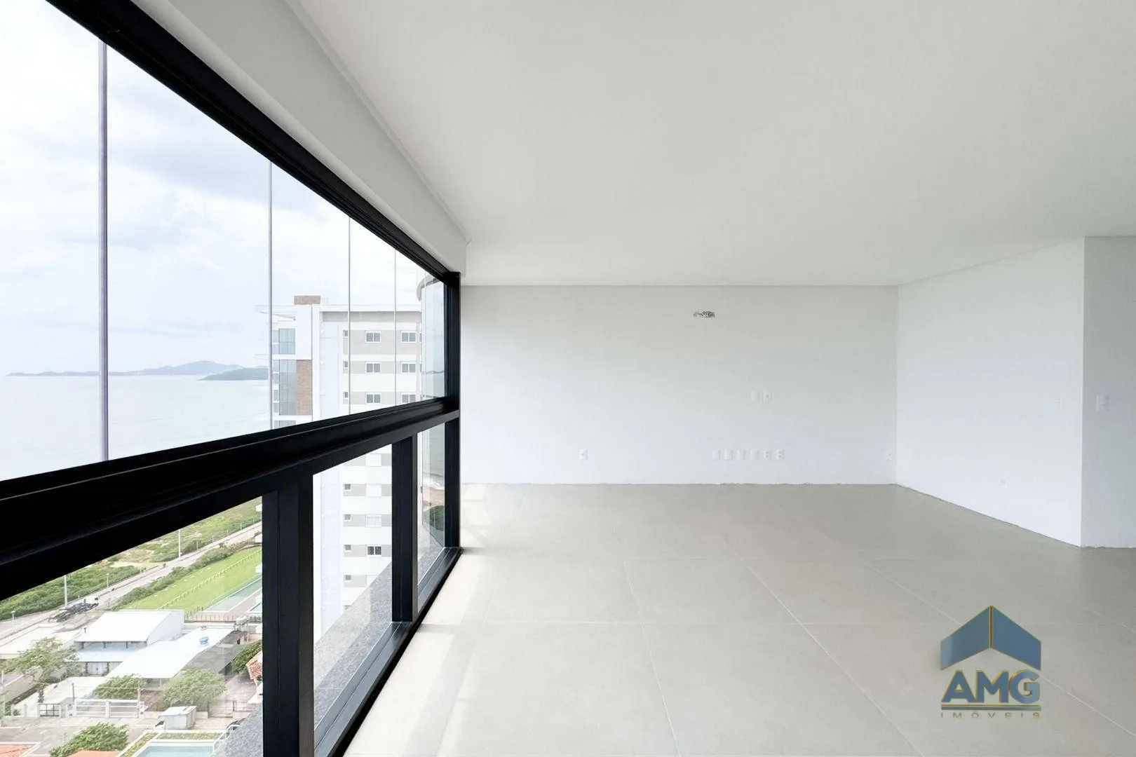 Apartamento com 3 dormitórios à venda, 134 m - Centro - Balneário Piçarras/SC — foto 4