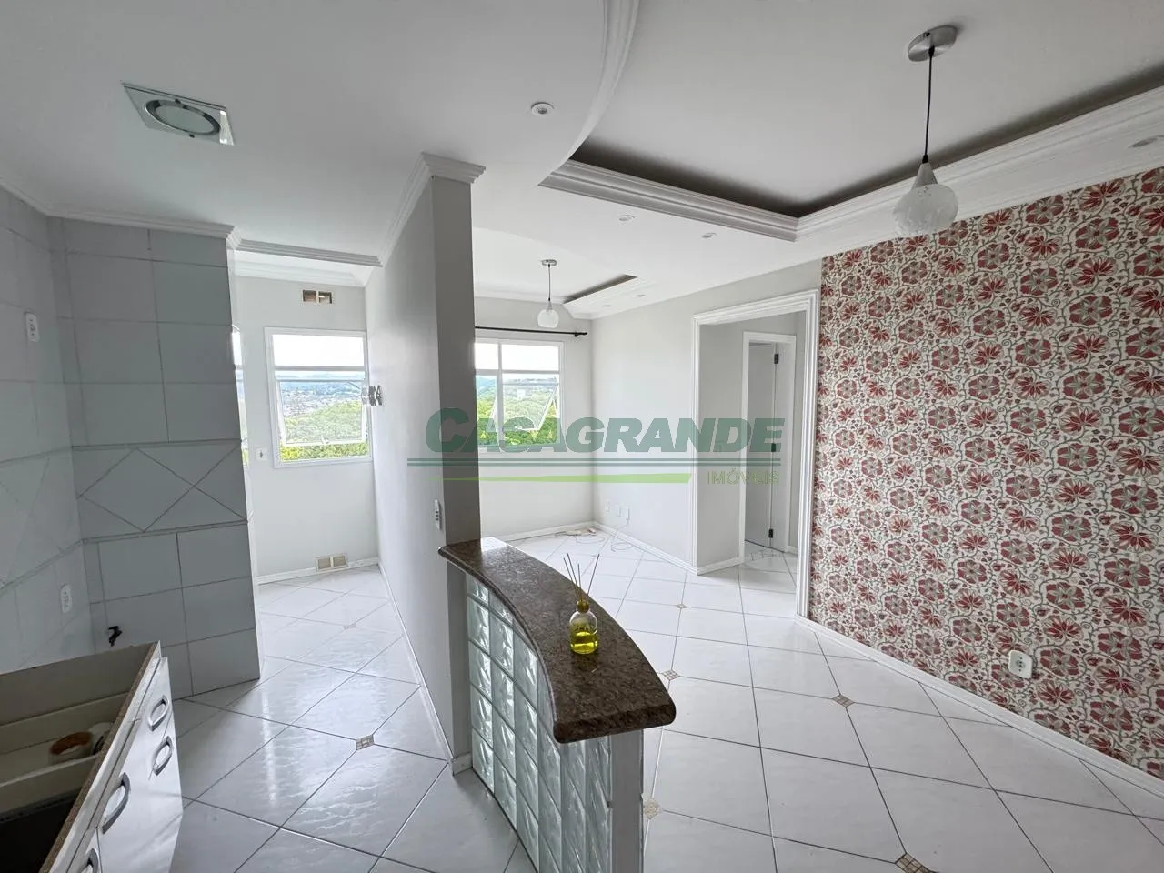 Excelente apartamento no bairro Vila Nova a poucos minutos do parque Ramiro, Vila Germânica, Fórum e Furb. Ideal para investimento em locação ou moradia em uma das regiões mais valorizadas de Blumenau. — foto 2