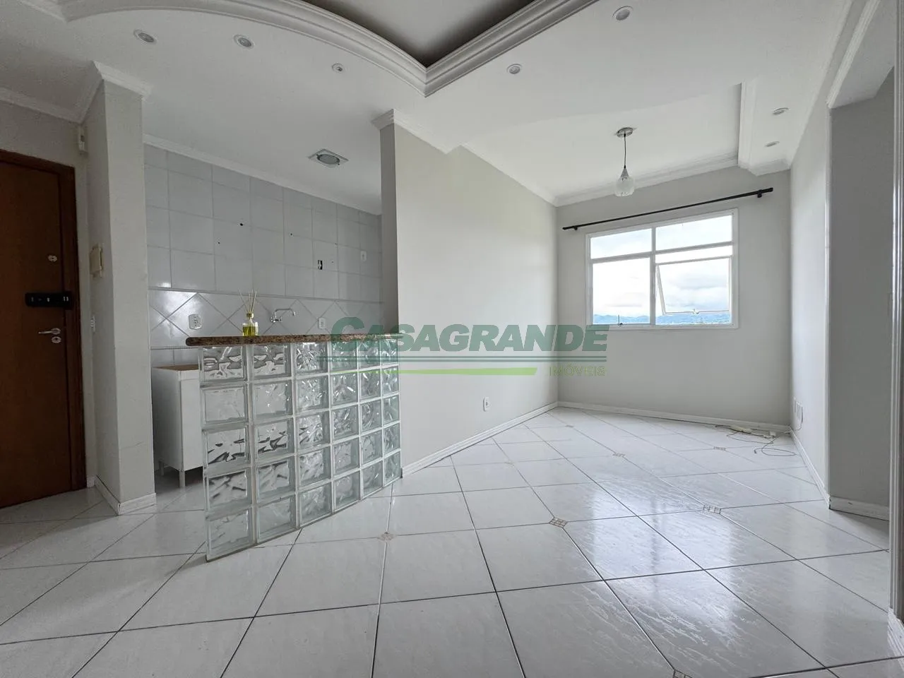 Excelente apartamento no bairro Vila Nova a poucos minutos do parque Ramiro, Vila Germânica, Fórum e Furb. Ideal para investimento em locação ou moradia em uma das regiões mais valorizadas de Blumenau. — foto 7
