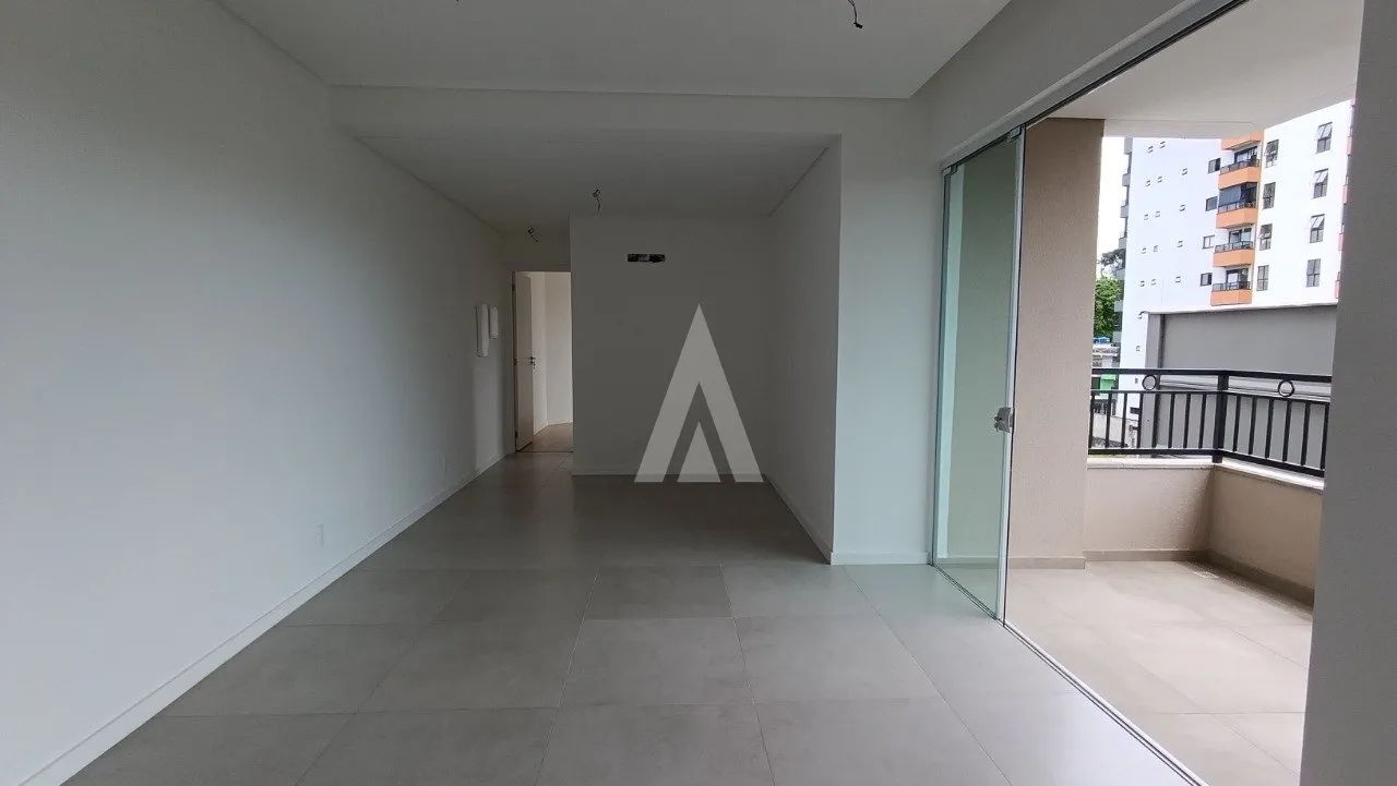 Apartamento com 2 suítes à venda no bairro Saguaçu em Joinville-SC. Valor: R$550.000,00. — foto 2