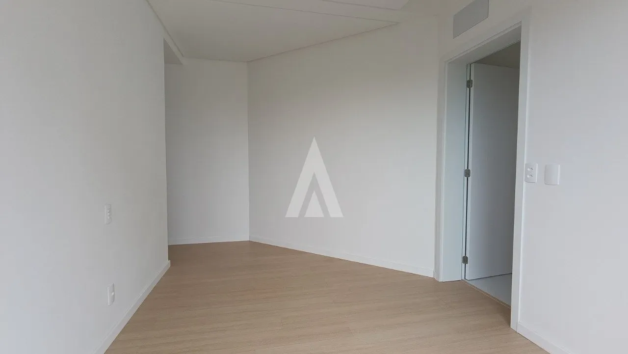 Apartamento com 2 suítes à venda no bairro Saguaçu em Joinville-SC. Valor: R$550.000,00. — foto 7