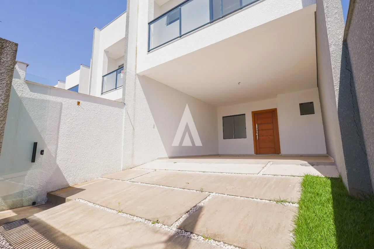 Casa com 1 suíte e 2 quartos à venda no bairro Saguaçu em Joinville-SC por R$820.000,00. - foto 1