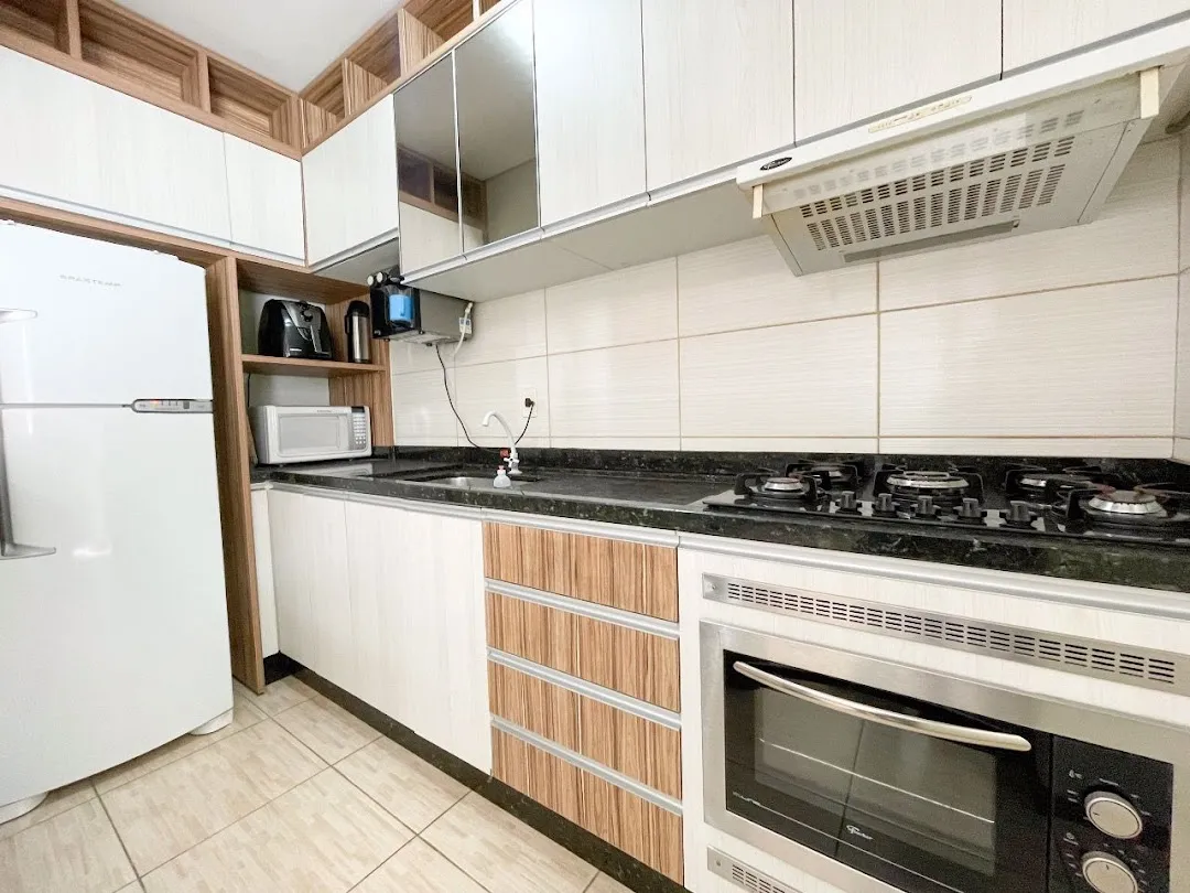 Apartamento com 2 dormitórios para alugar, 67 m por R$ 2.493,00 - Velha - Blumenau/SC - foto 1