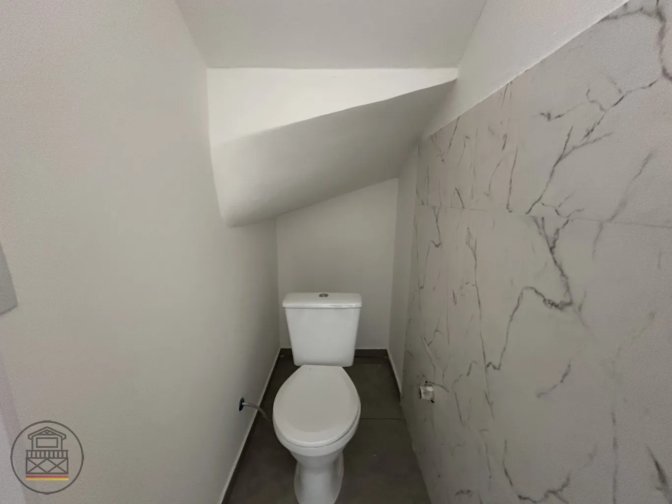 Sobrado com 2 dormitórios e excelente área verde nos fundos. — foto 6