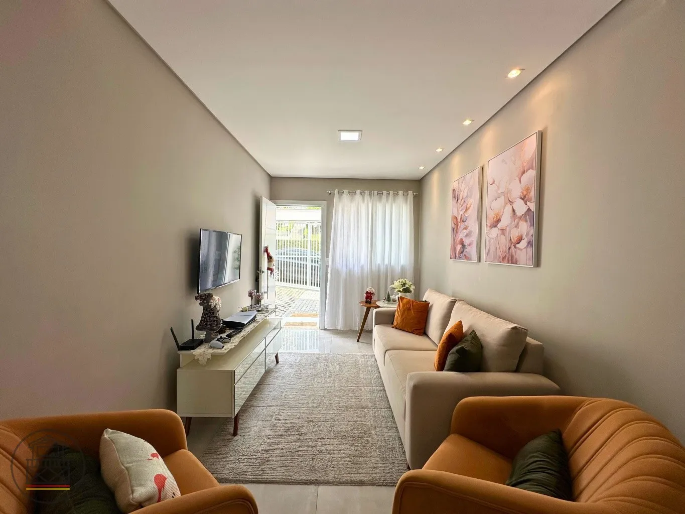 Excelente triplex com 3 dormitórios, sendo 1 com suíte no bairro Escola Agricola — foto 6