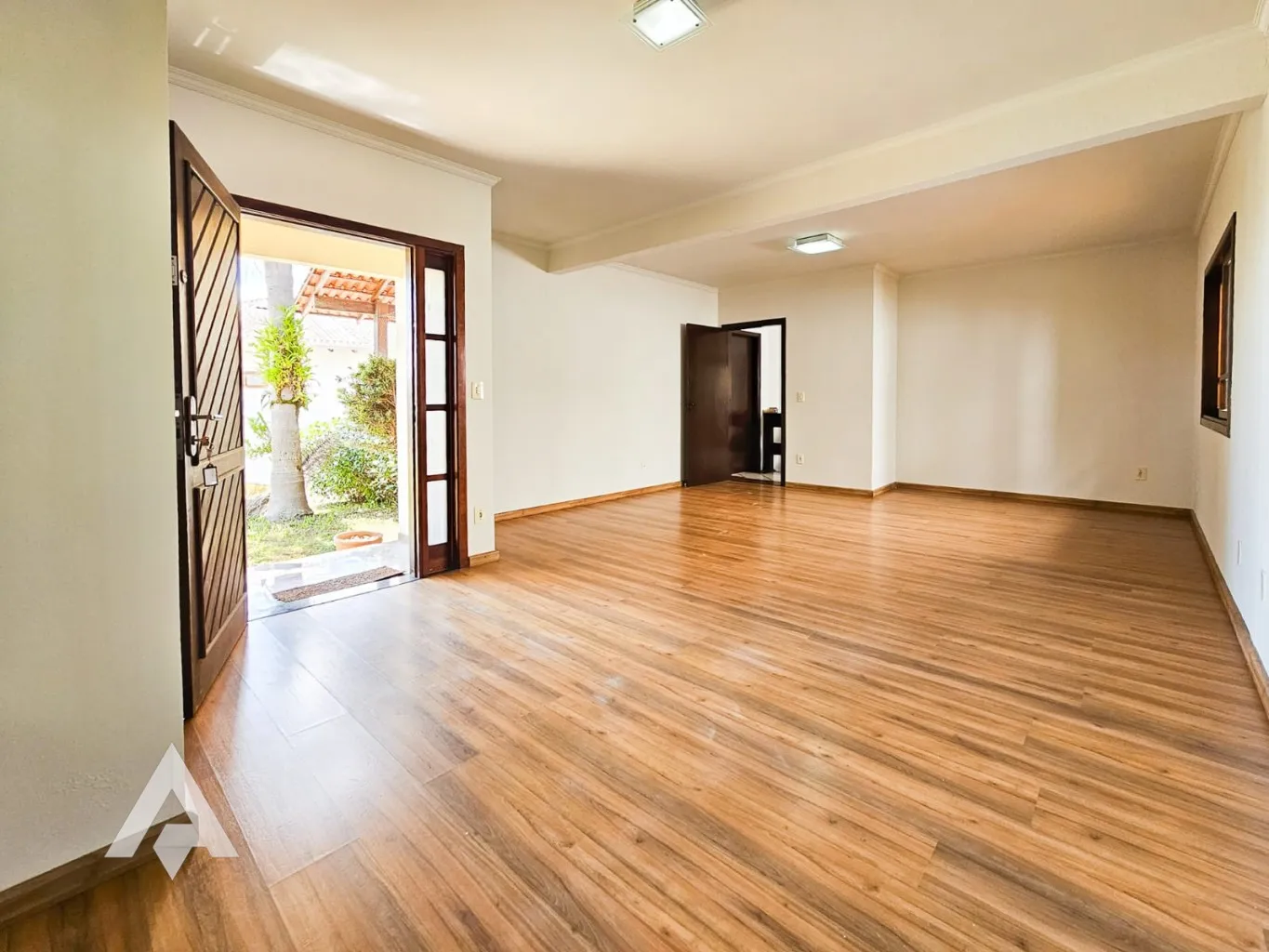 Casa com 4 suítes à venda por R$ 1.300,000,00 - Bairro Escola Agricola - Blumenau/SC — foto 3