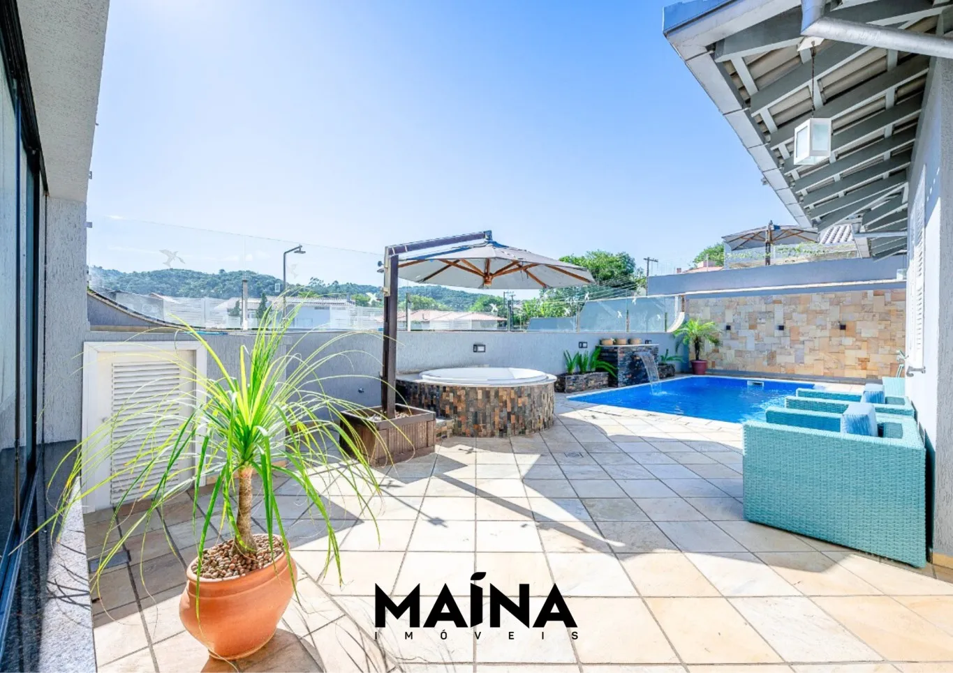 Casa moderna semimobiliada, 4 quartos, sendo 1 suíte, residencial City Figueiras - Vorstadt, Valor R$ 2.660.000,00 — foto 4