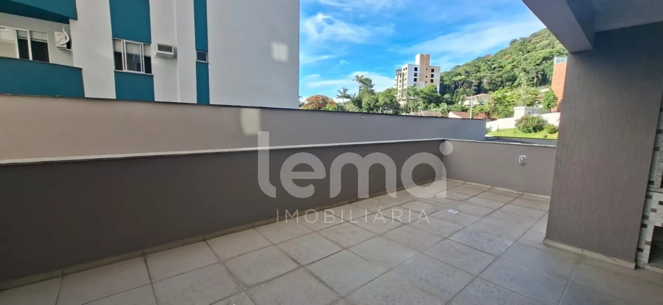 Apartamento com Terraço Enorme e Churrasqueira em Localização Privilegiada! — foto 2