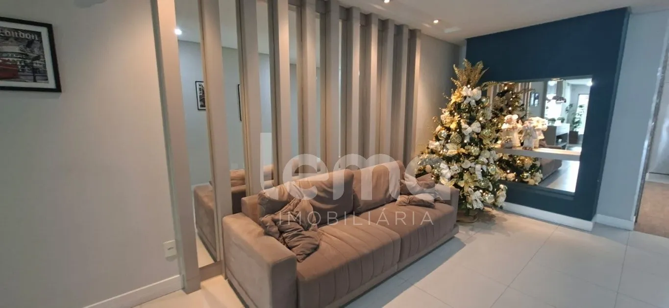 Apartamento com Terraço Enorme e Churrasqueira em Localização Privilegiada! — foto 4