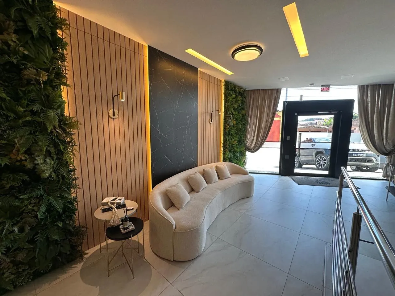 Venda - Apartamento - 3 quartos - 2 vagas - foto 1