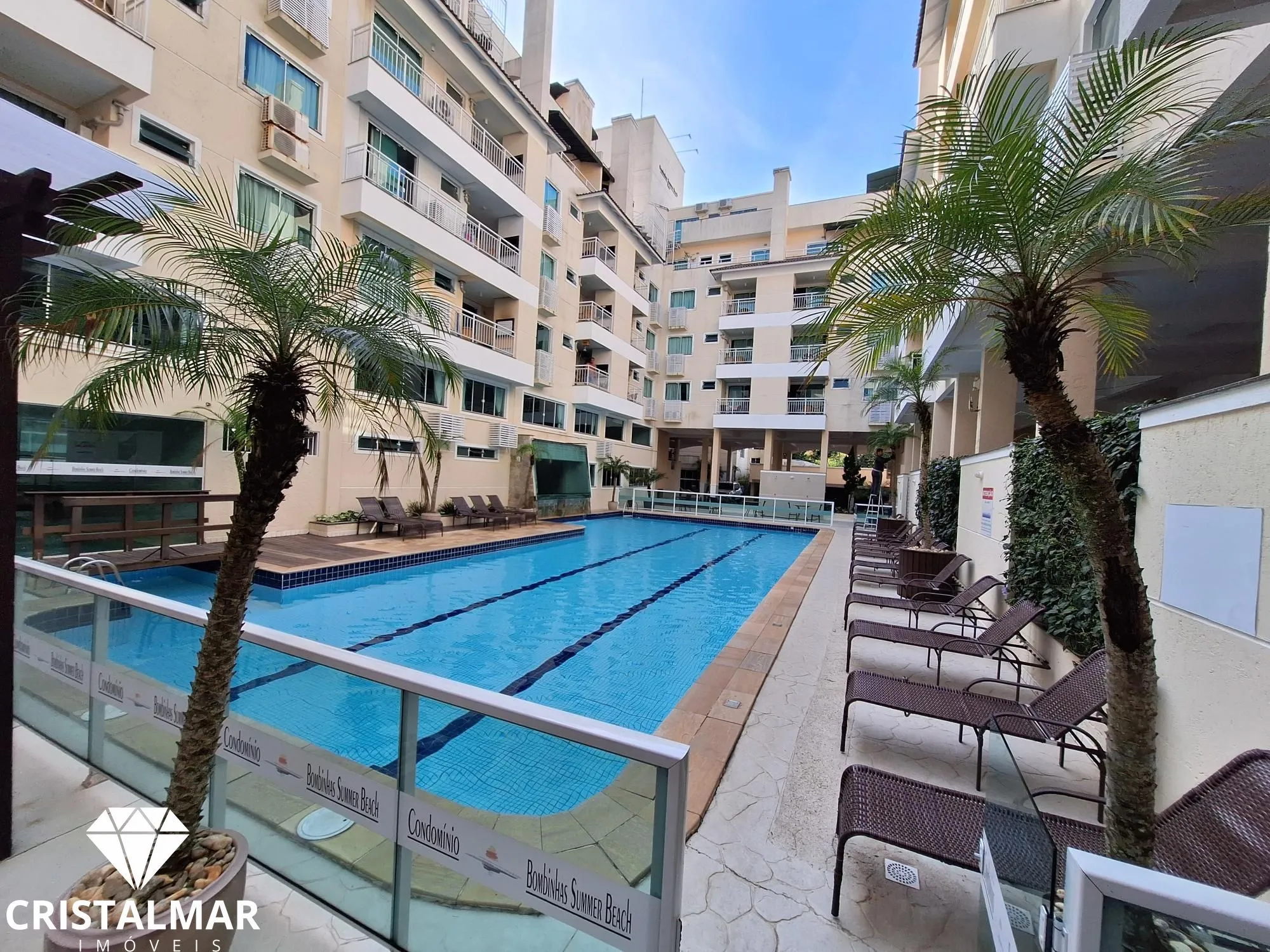 Apartamento Lindo, condomínio completo, lazer, localização, tranquilidade e conf - foto 1