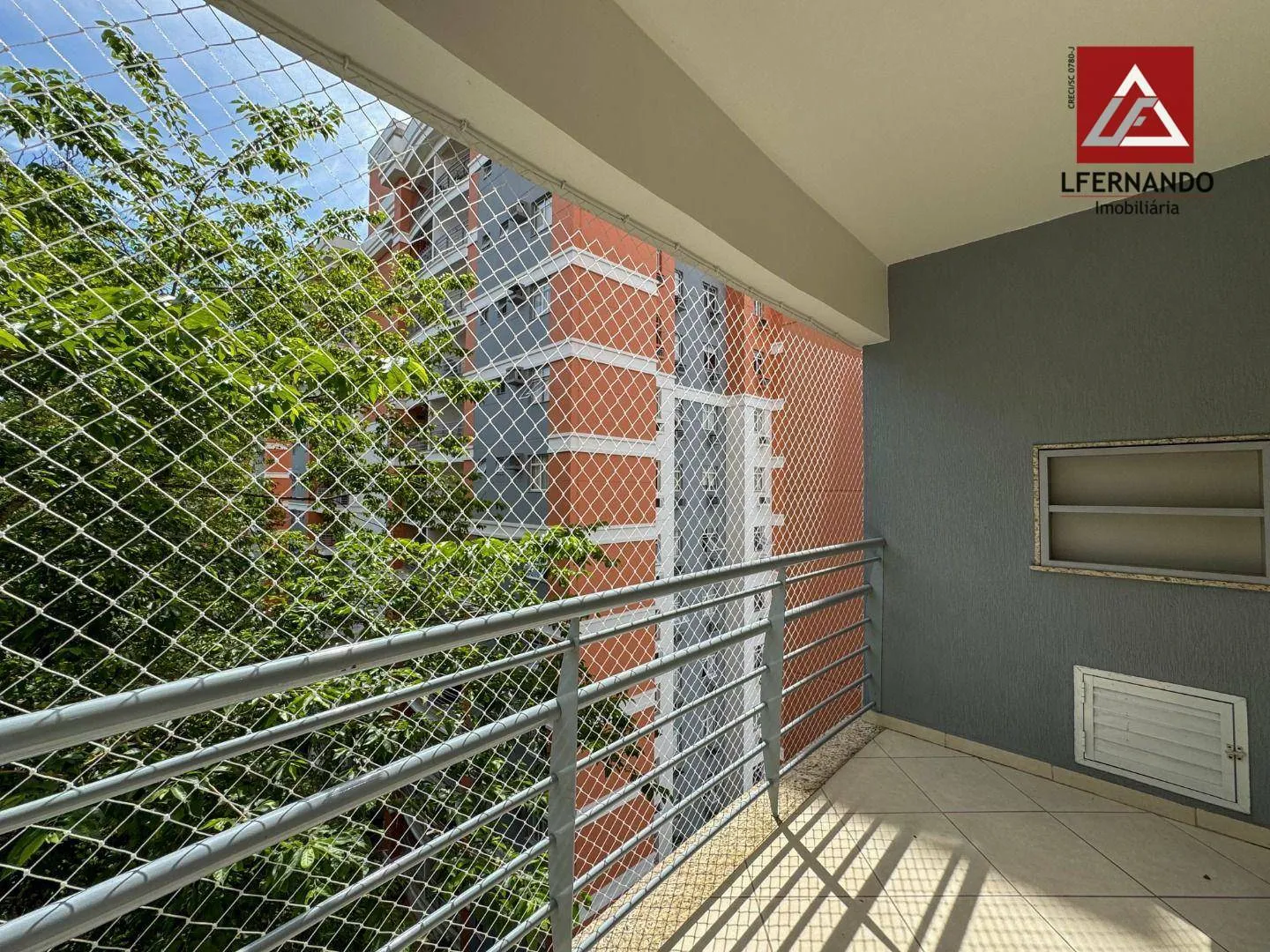Apartamento semimobiliado com 3 dormitórios, sendo 1 suíte à venda, 75 m por R$ 498.000 - Água Verde - Blumenau/SC — foto 5