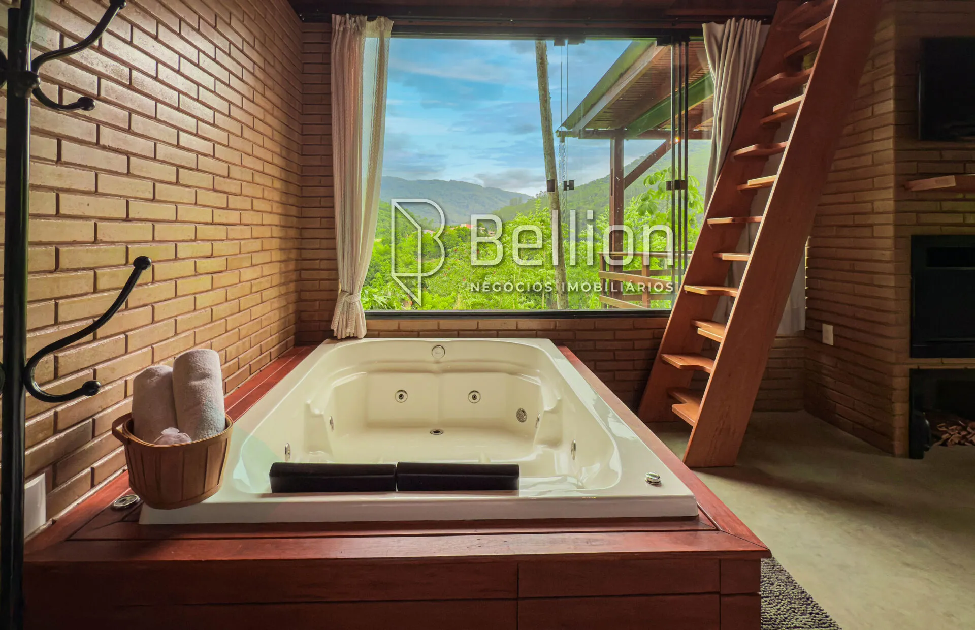 Chácara no Centro de Benedito Novo com terreno de 1.000m — foto 7