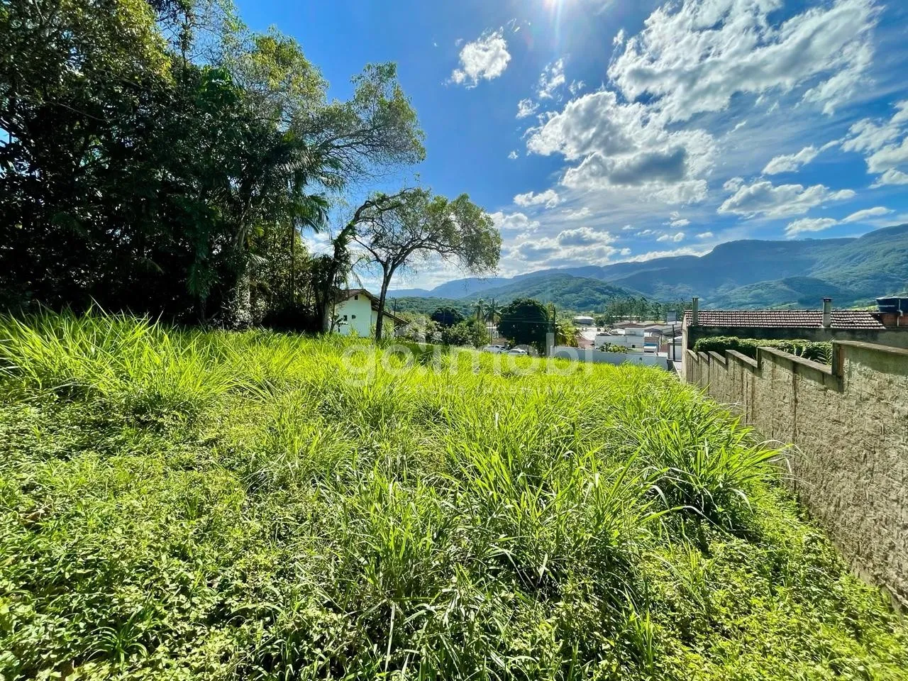 Terreno amplo à venda no Centro de Rodeio - Localização privilegiada! — foto 4