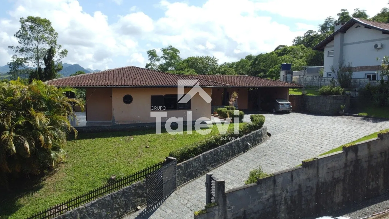 Casa no Centro de Pomerode com Vista Panorâmica da Cidade - foto 1