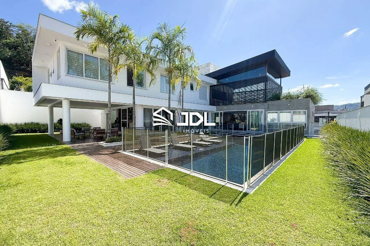 Casa à venda no bairro Itoupava Central - foto 1