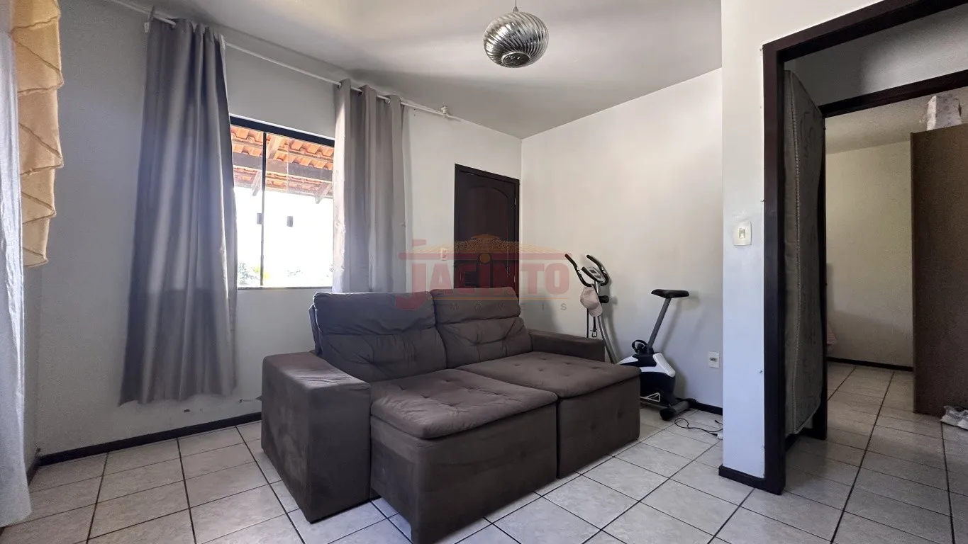 Ótima casa com 4 quartos e 2 vagas de garagem, no bairro Itoupava Norte em Blumenau/SC. — foto 5