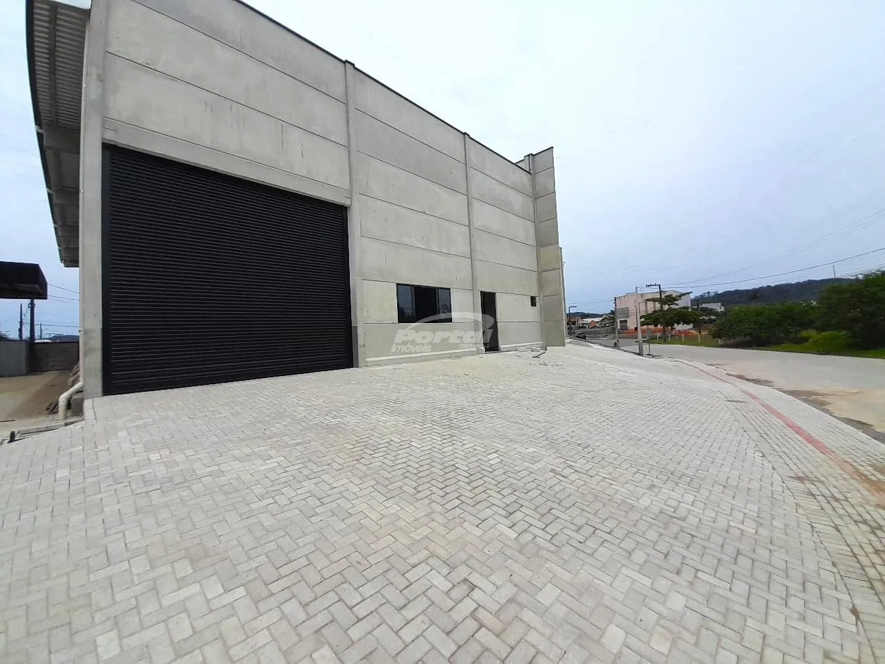 Galpão NOVO disponível para locação no bairro Figueira - Gaspar/SC - foto 1