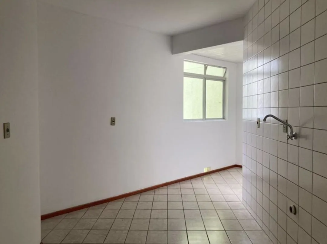 Apartamento com 3 dormitórios para alugar, 79 m por R$ 1.780,00 - Fortaleza - Blumenau/SC — foto 3