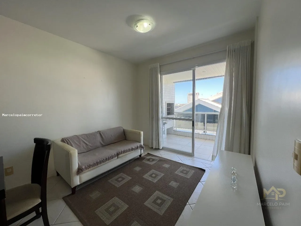 Apartamento para Venda em Florianópolis, Praia Brava, 2 dormitórios, 1 suíte, 2 banheiros, 1 vaga — foto 4