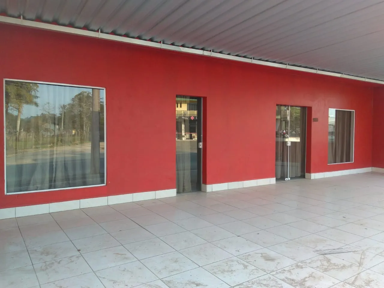 ALUGO SALA COMERCIAL - foto 1