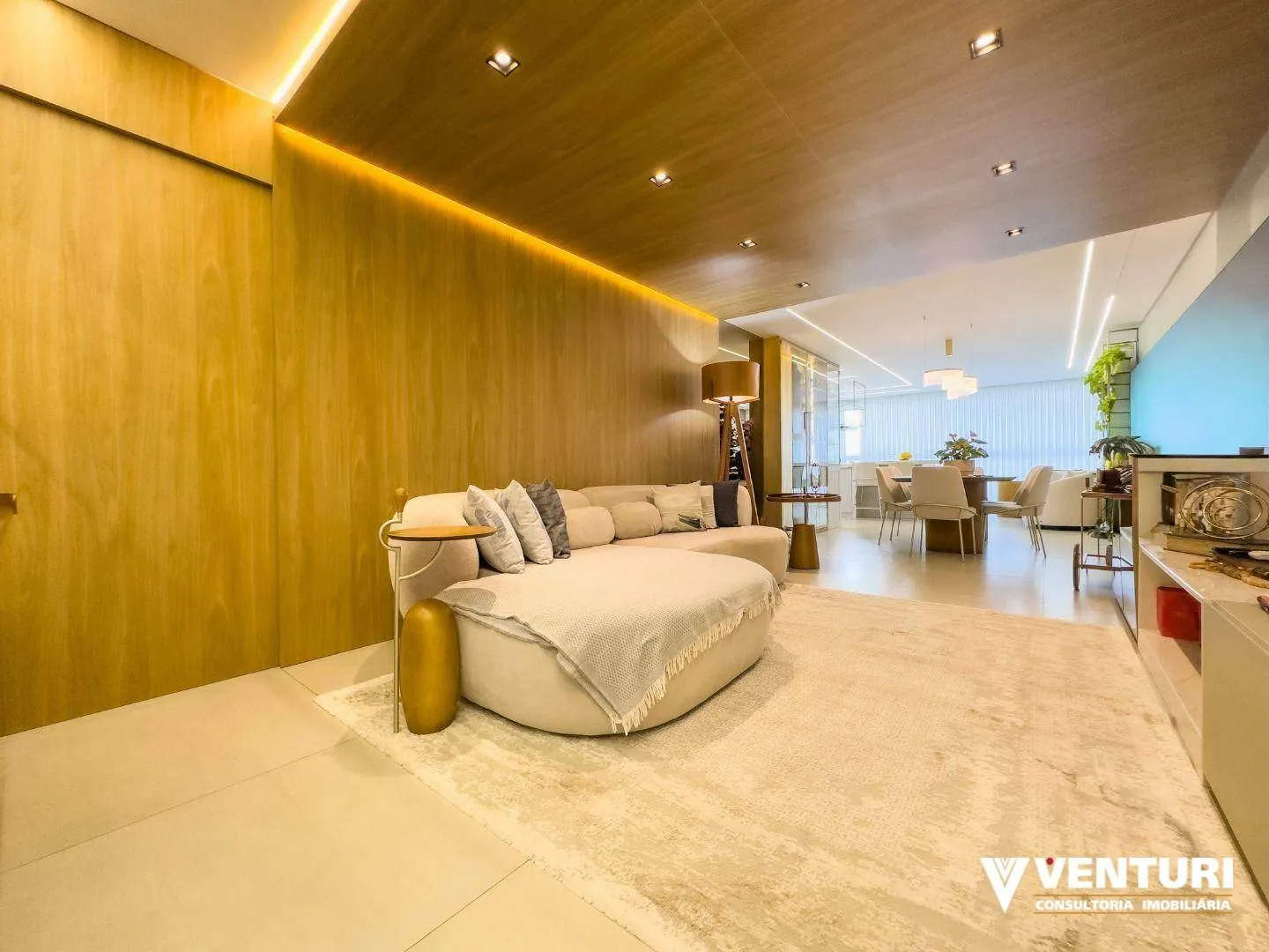 Apartamento com 3 dormitórios à venda, sendo 3 suítes com 145 m por R$ 1.700.000 - Velha - Blumenau/SC — foto 2
