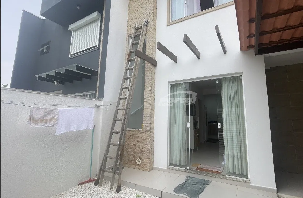 Lindo sobrado em Balneário Piçarras! — foto 3