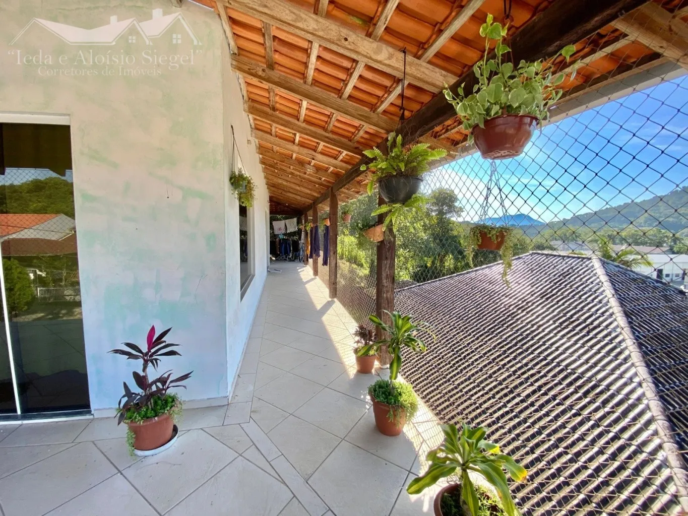 Casa no Bairro Itoupavazinha em Blumenau/SC Ref. 1588 — foto 2