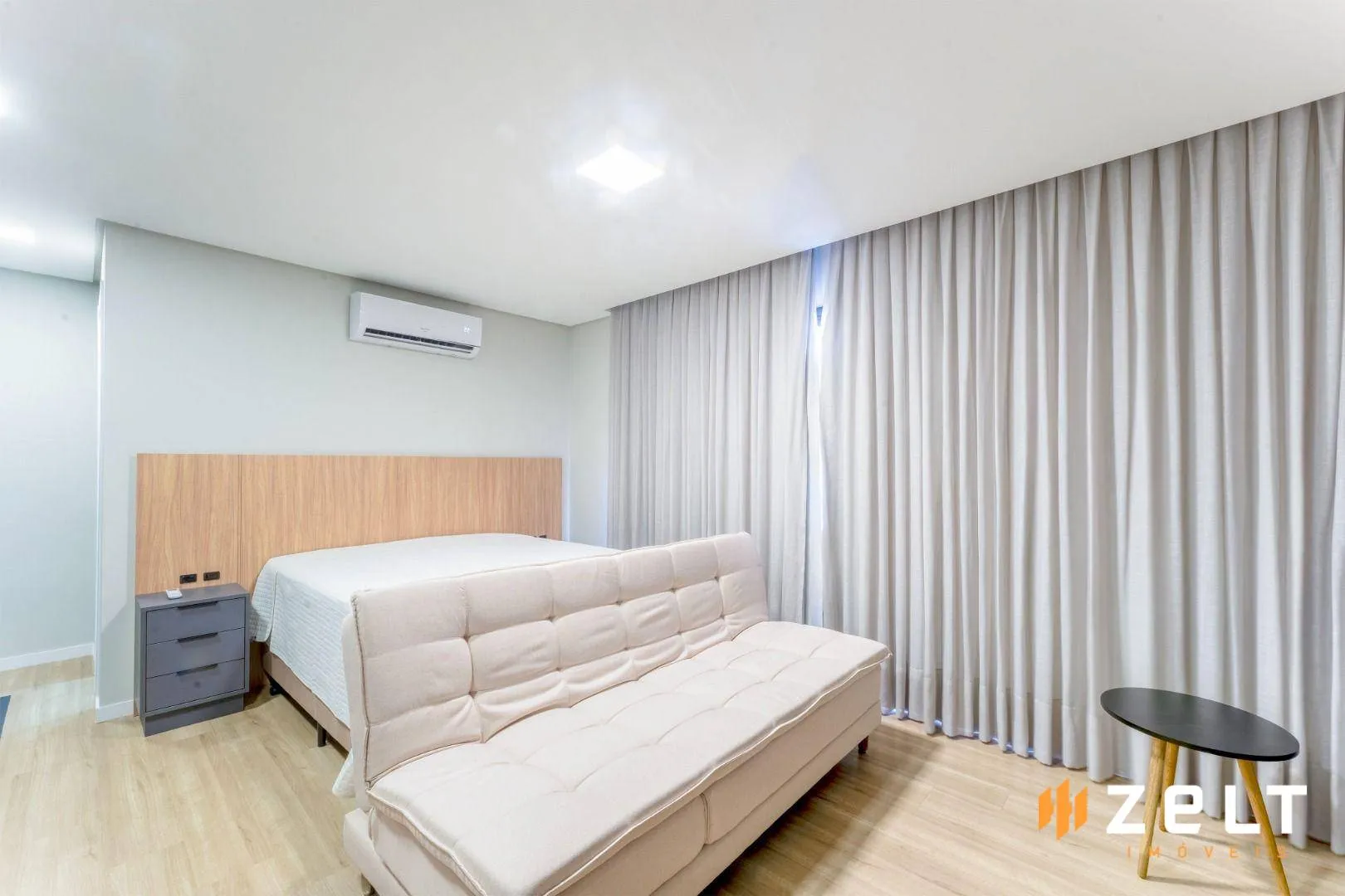 Apartamento com 1 dormitório para alugar, 30 m por R$ 2.100,00/mês - Centro - Blumenau/SC — foto 2