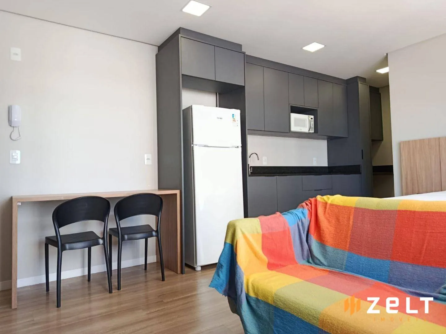 Apartamento com 1 dormitório para alugar, 30 m por R$ 2.100,00/mês - Centro - Blumenau/SC — foto 4