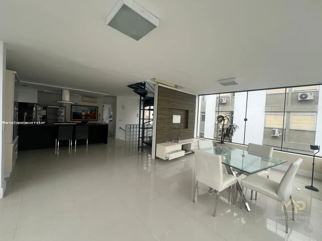 Cobertura Triplex para Venda em Florianópolis, Centro, 4 dormitórios, 4 suítes, 5 banheiros, 2 vagas — foto 3