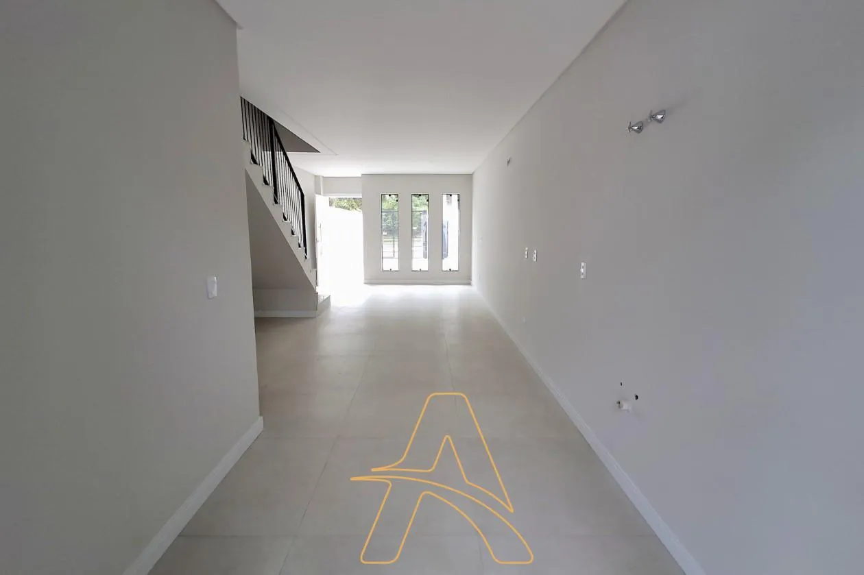 Sobrado Novo à Venda no Bairro Testo Salto - Piscina e 02 Suítes — foto 7