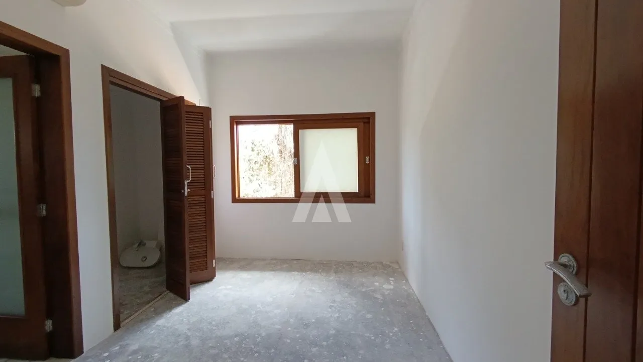 Casa com 3 suítes à venda no bairro Costa e Silva em Joinville-SC de R$1.980.000,00 por R$1.890.000,00 — foto 7