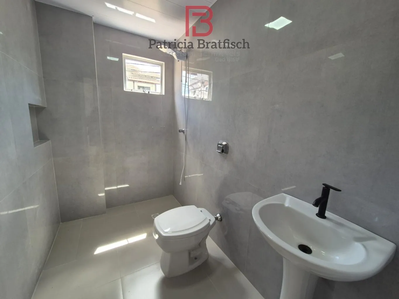 Apartamento com 02 dormitórios, em ótima localização, nas proximidades da Vila Germânica. — foto 4