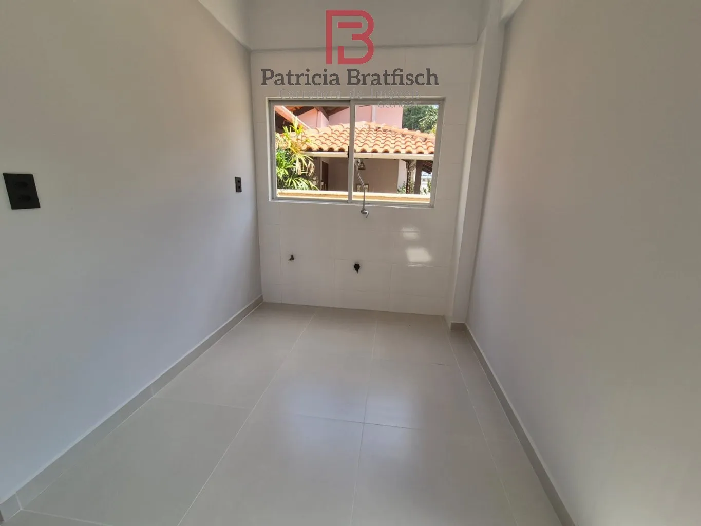 Apartamento com 02 dormitórios, em ótima localização, nas proximidades da Vila Germânica. — foto 6