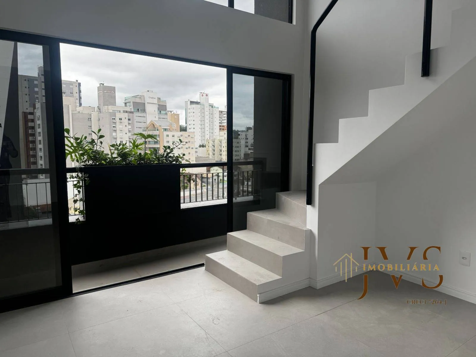 Loft Duplex com Suíte no Bairro Vila Nova - Blumenau/SC — foto 2